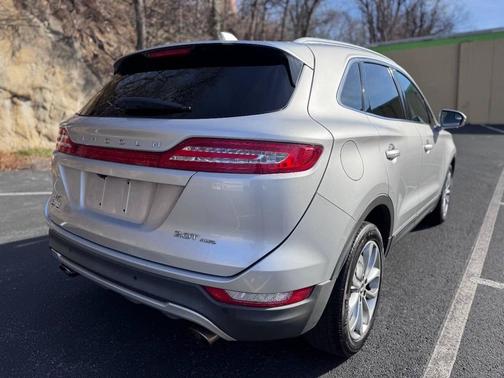 2017 Lincoln MKC Select