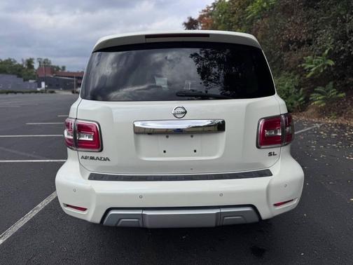 2017 Nissan Armada SL