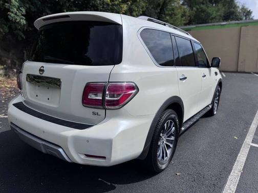 2017 Nissan Armada SL