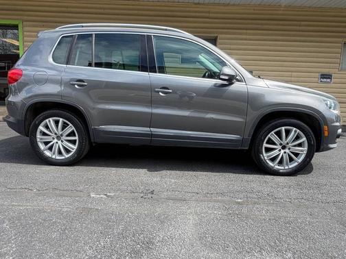 2012 Volkswagen Tiguan SE