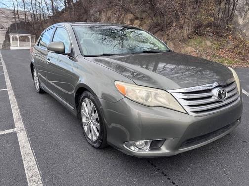 2011 Toyota Avalon Limited