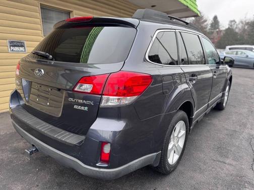 2013 Subaru Outback 2.5i Premium