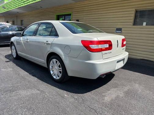 2006 Lincoln Zephyr Base 4dr Sedan