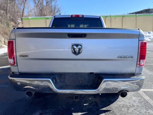 2015 RAM 1500 Laramie