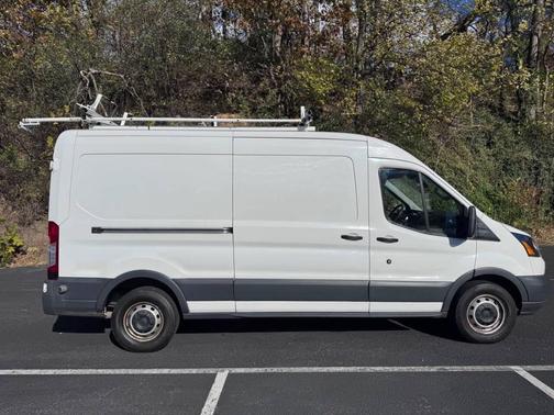 2018 Ford Transit-250 Base