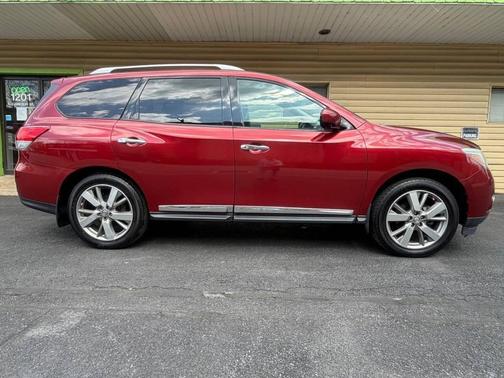 2013 Nissan Pathfinder Platinum