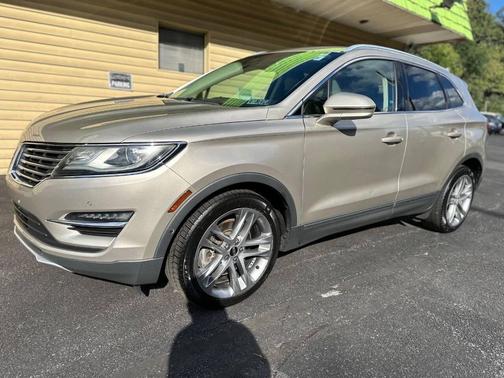 2015 Lincoln MKC Base