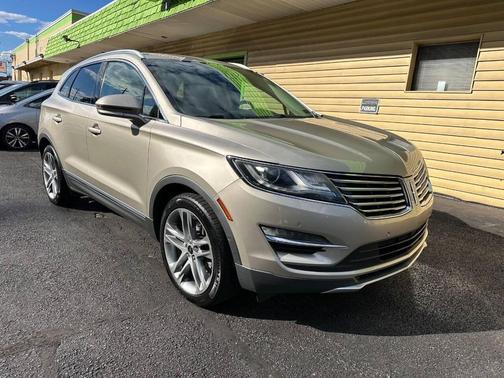 2015 Lincoln MKC Base