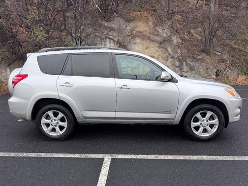 2009 Toyota RAV4 Limited