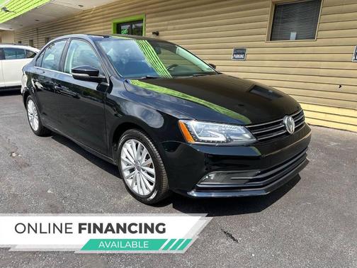 2015 Volkswagen Jetta Auto SE w/Connectivity/Navigation