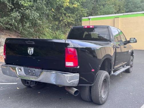 2014 RAM 3500 Tradesman 4x4 4dr Crew Cab 8 ft. LB DRW Pickup