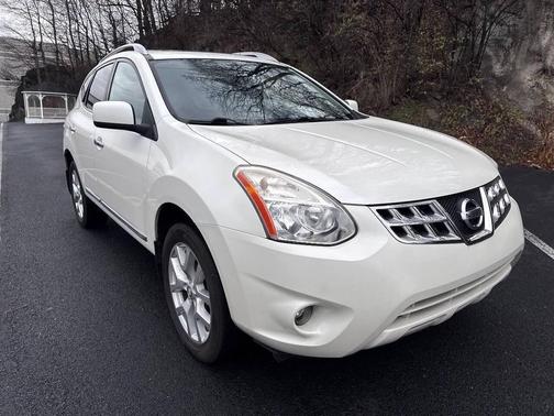 2011 Nissan Rogue SV