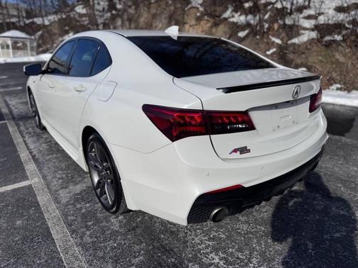 2019 Acura TLX V6 w/Technology Package