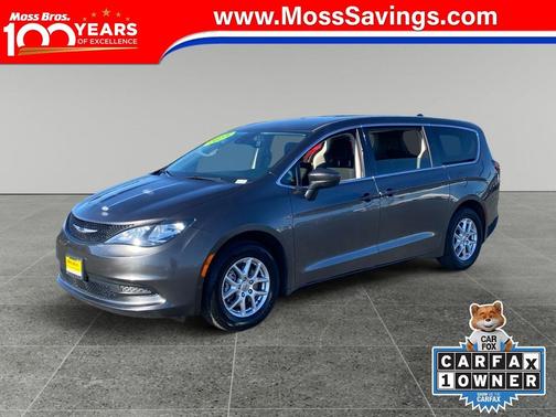 Granite Crystal Metallic Clearcoat 2023 Chrysler Voyager LX