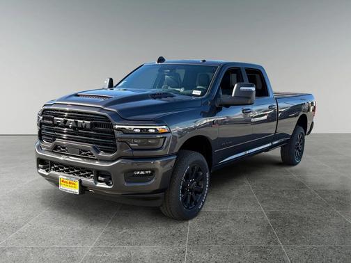 2026 RAM 3500 Laramie Crew Cab 4x4 8' Box