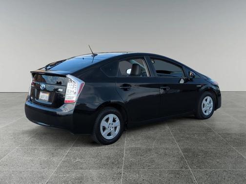 2010 Toyota Prius One