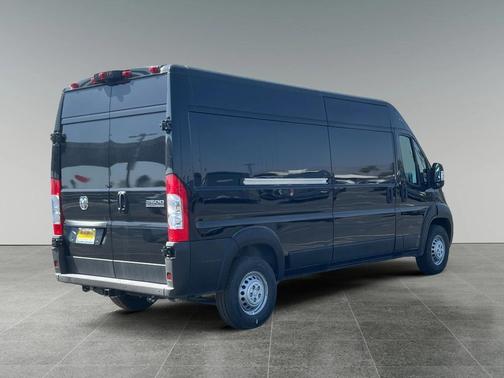 2025 RAM ProMaster 2500 Tradesman