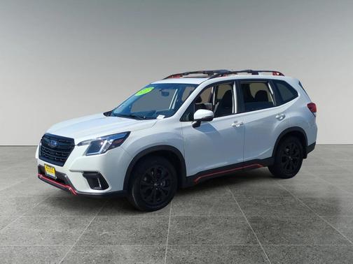 2022 Subaru Forester Sport