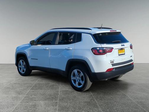 2023 Jeep Compass Latitude