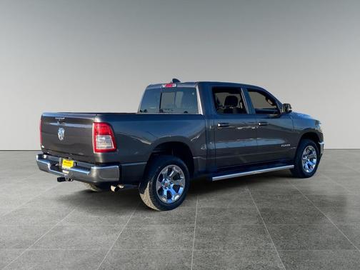 Granite Crystal Metallic Clearcoat 2022 RAM 1500 Big Horn/Lone Star