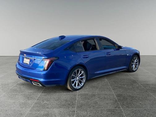 2025 Cadillac CT5 Sport