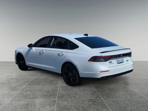 2023 Honda Accord Hybrid Base