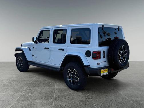 2026 Jeep Wrangler 4-Door Sahara 4x4