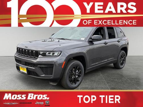 Baltic Gray Metallic Clearcoat 2026 Jeep Grand Cherokee Altitude