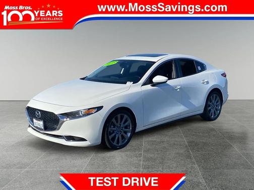 2022 Mazda Mazda3 FWD w/Preferred Package