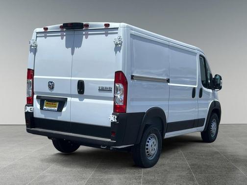 2025 RAM ProMaster 1500 Low Roof