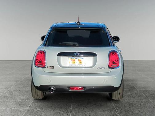 2021 MINI Hardtop Cooper