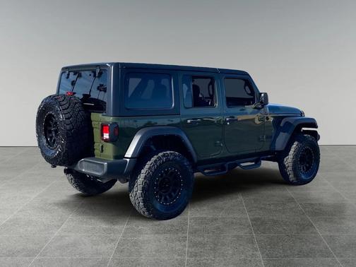 2022 Jeep Wrangler Unlimited Sport