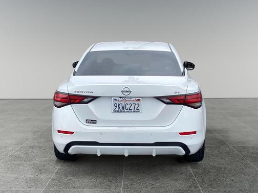 Aspen White Tricoat 2023 Nissan Sentra SV