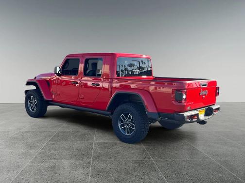 2025 Jeep Gladiator Mojave X