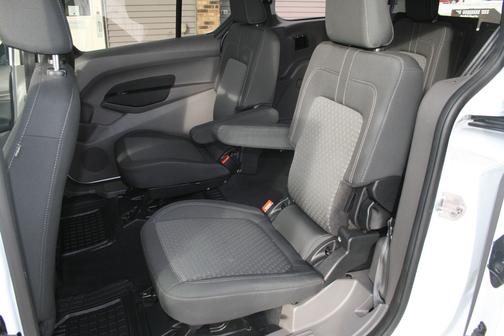 2020 Ford Transit Connect XLT w/Rear Liftgate