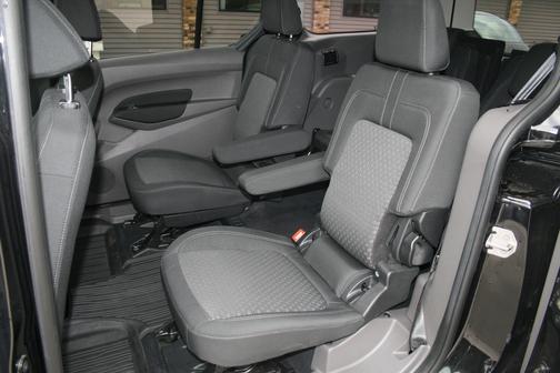 2020 Ford Transit Connect XLT w/Rear Liftgate