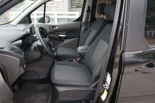 2020 Ford Transit Connect XLT w/Rear Liftgate