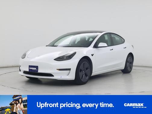White 2022 Tesla Model 3