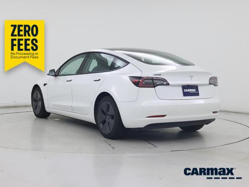 White 2022 Tesla Model 3