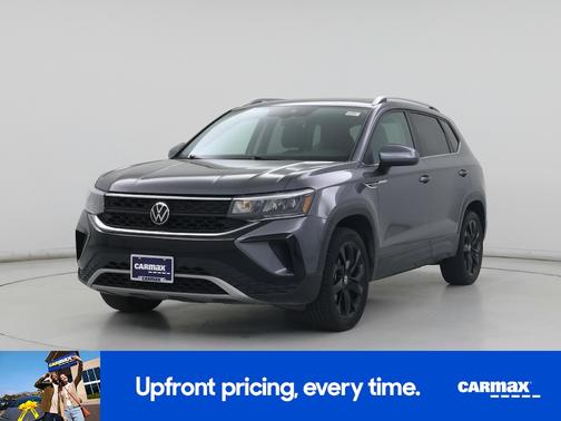 Gray 2023 Volkswagen Taos SE