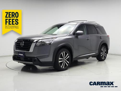 Gray 2023 Nissan Pathfinder Platinum