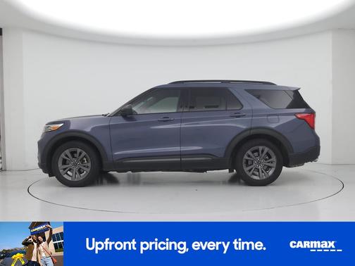 Blue 2021 Ford Explorer XLT