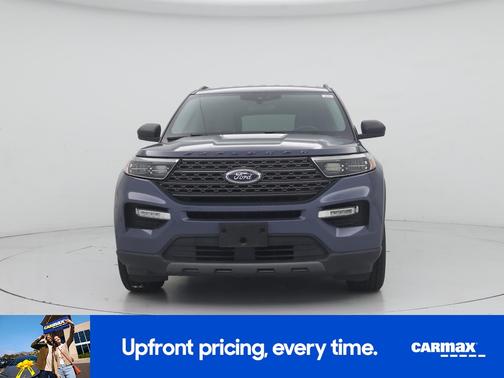 Blue 2021 Ford Explorer XLT