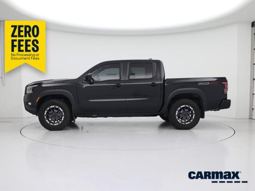 Black 2025 Nissan Frontier PRO-4X