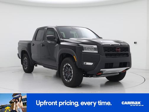 Black 2025 Nissan Frontier PRO-4X