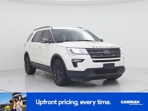 White 2018 Ford Explorer XLT