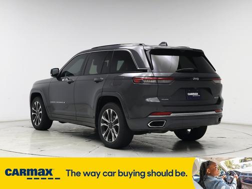 2022 Jeep Grand Cherokee Overland
