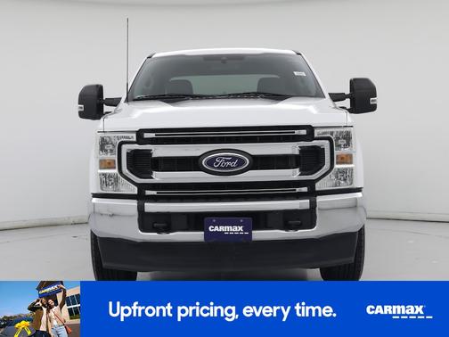 White 2022 Ford F-250 XLT