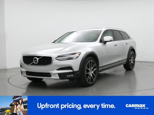 2018 Volvo V90 T6 Cross Country