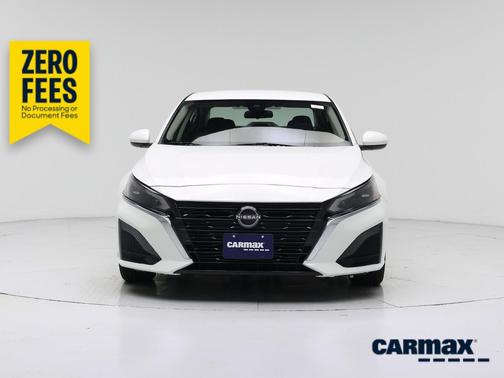White 2023 Nissan Altima S